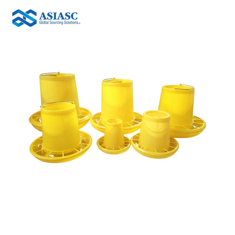MD930301 Plastic Poultry Feeder for Chicks and Chickens – Bucket Style